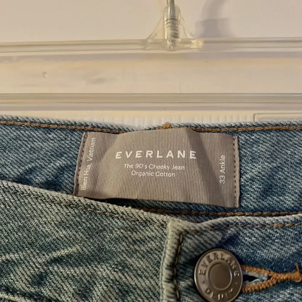 New Everlane The 90’s Cheeky Jean Light Wash Button Fly Size 33 Ankle - Picture 4 of 6